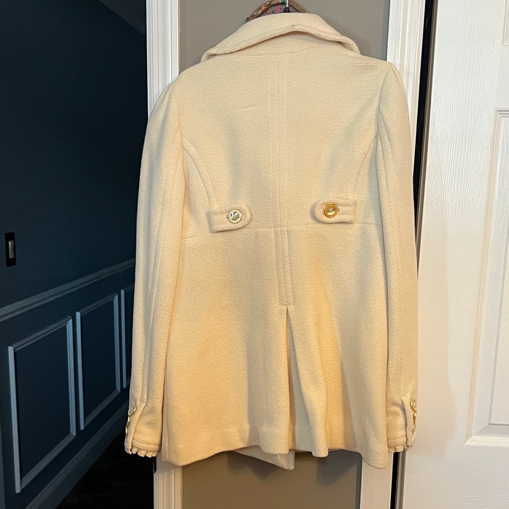 Y2K Juicy Couture Elegant Cream Pea Coat with Gold Accents - Picture 5 of 6
